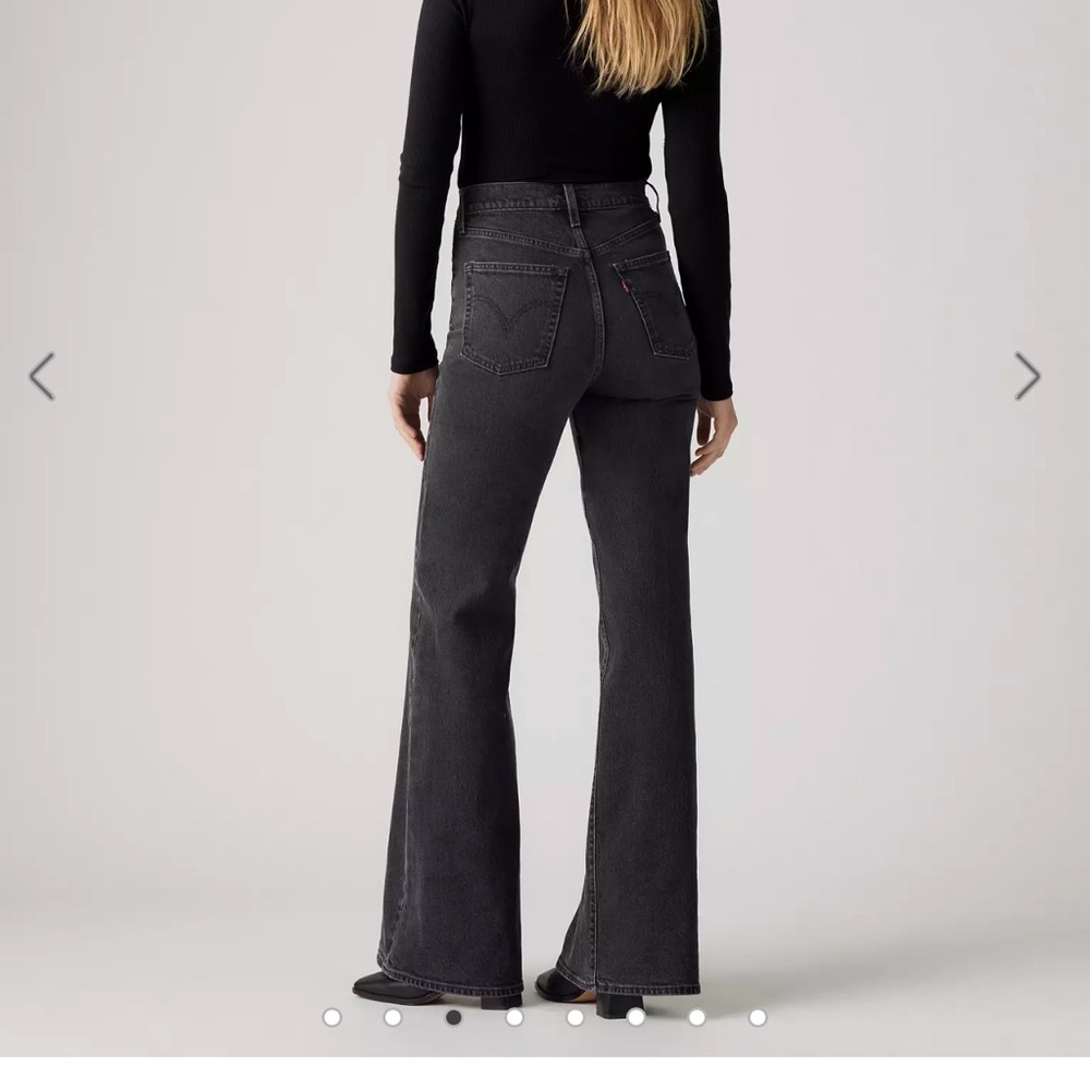 Levis Ribcage Bell Jeans